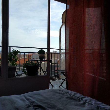 Manzanera, Junto Ayuntamiento Y Riojaforum Logroño Exteriér fotografie