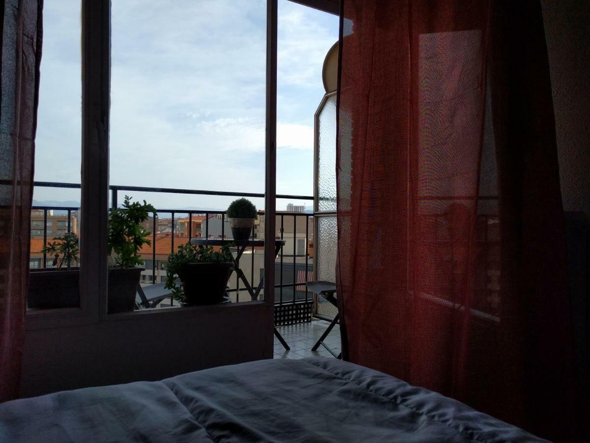 Manzanera, Junto Ayuntamiento Y Riojaforum Logroño Exteriér fotografie