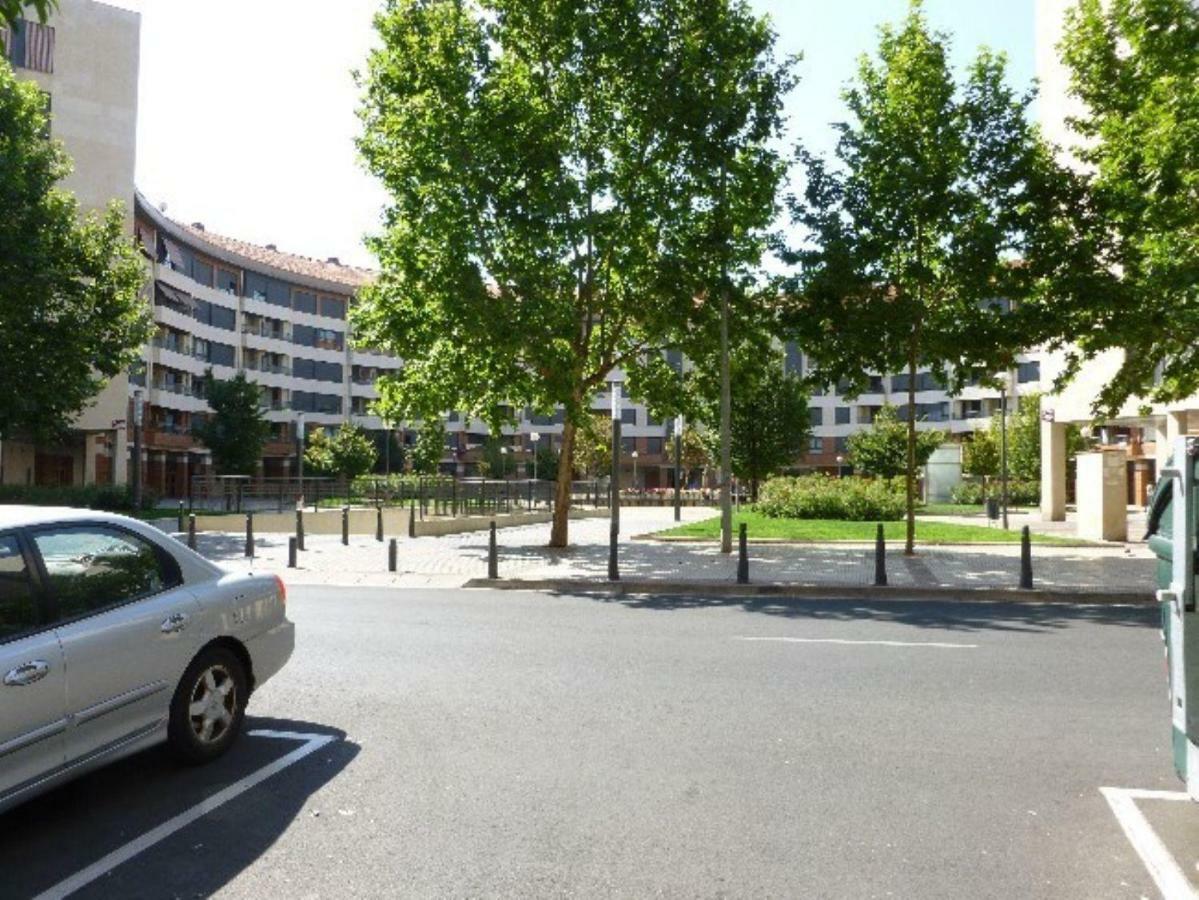 Manzanera, Junto Ayuntamiento Y Riojaforum Logroño Exteriér fotografie